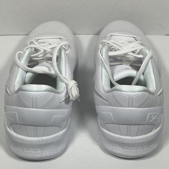 Nike Kobe 8 Protro Halo Triple White GS  New FN0266-100 Size 10 main image 5